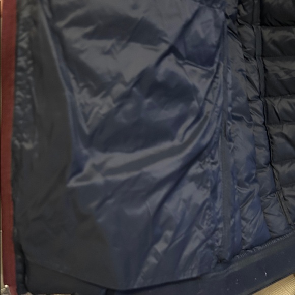 Armani Exchange Burgundy Quilted Vest - Picture 9 of 12